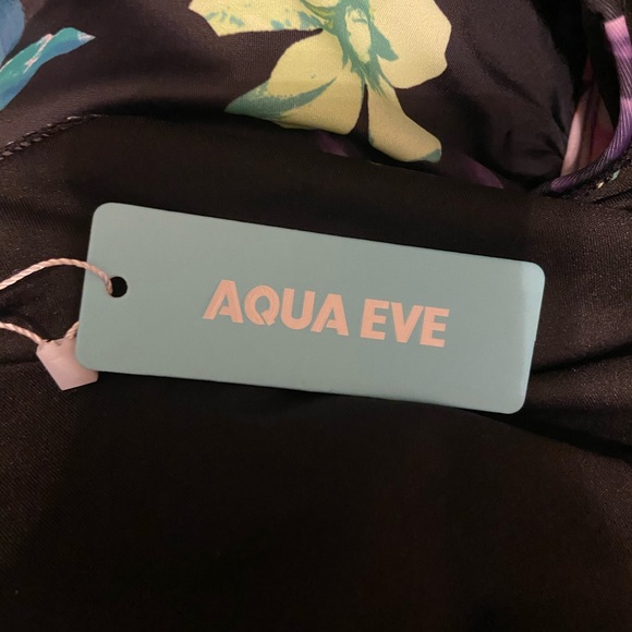NWT Aqua Eve 20W Swimsuit - Picture 7 of 7